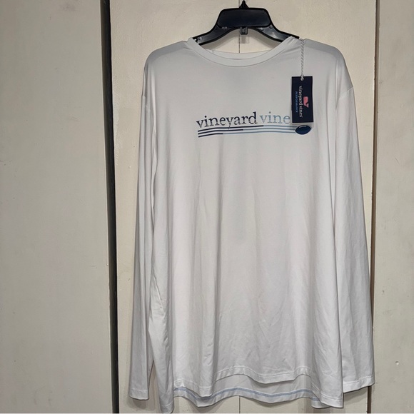 Vineyard vines performance long sleeve shirt New (read) XL - Picture 3 of 7